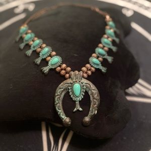 Faux Turquoise Western Chic Necklace